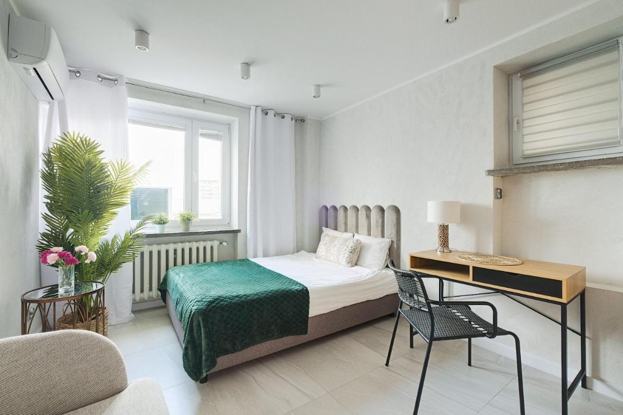 Plater Residence Apartments Warsaw Luaran gambar